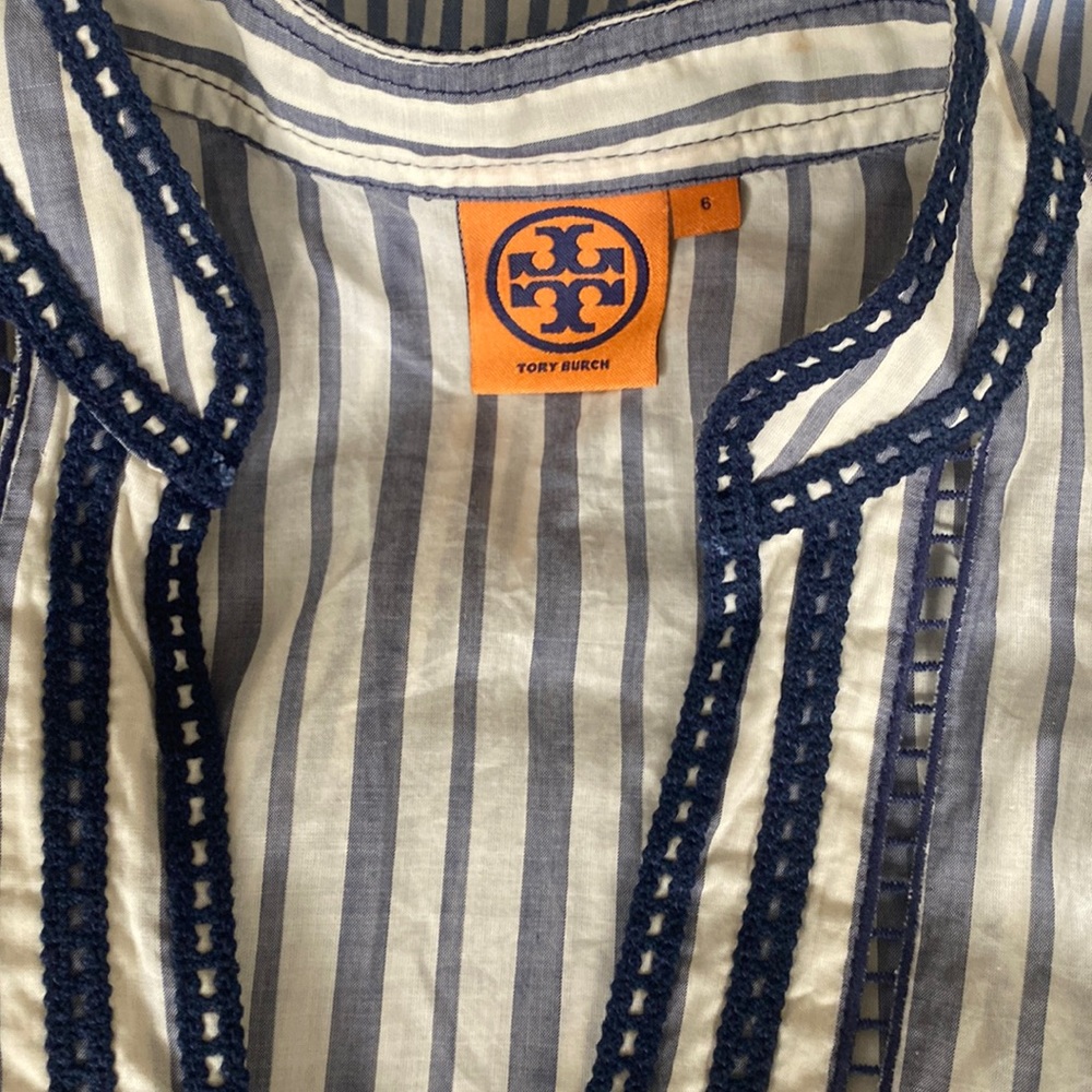 All cotton Tory Burch tunic. Great beach cover up or casual shirt over jeans.